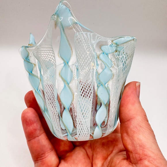 Petite Murano Glass Zanfirico Fazzoletto Handkerchief vase, Mid Century 1960s - Picture 10 of 10